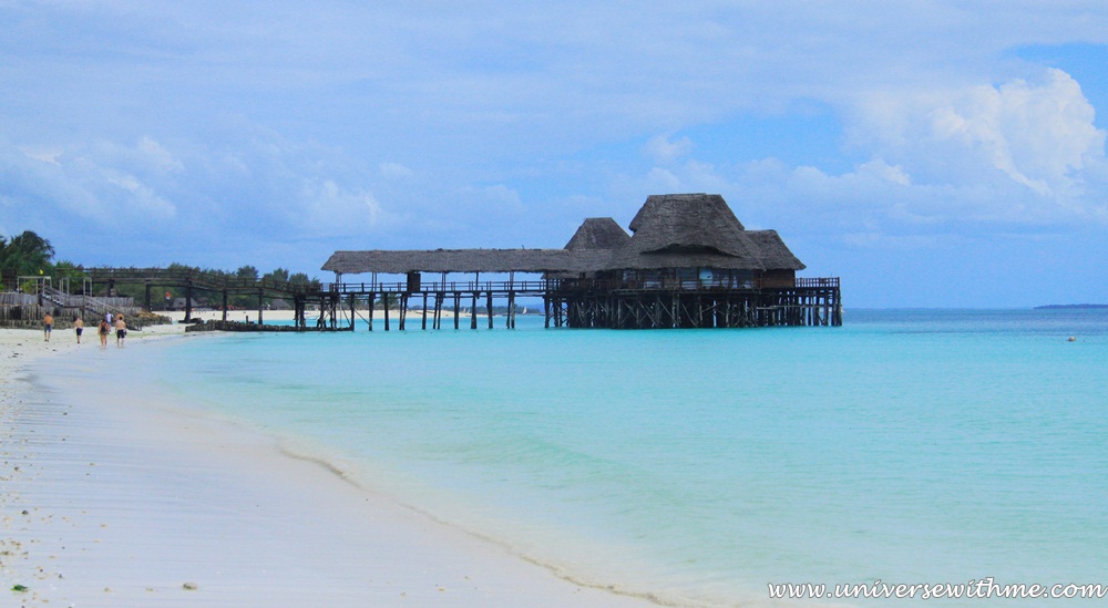 (Tanzania) Beautiful Island with Beautiful friends