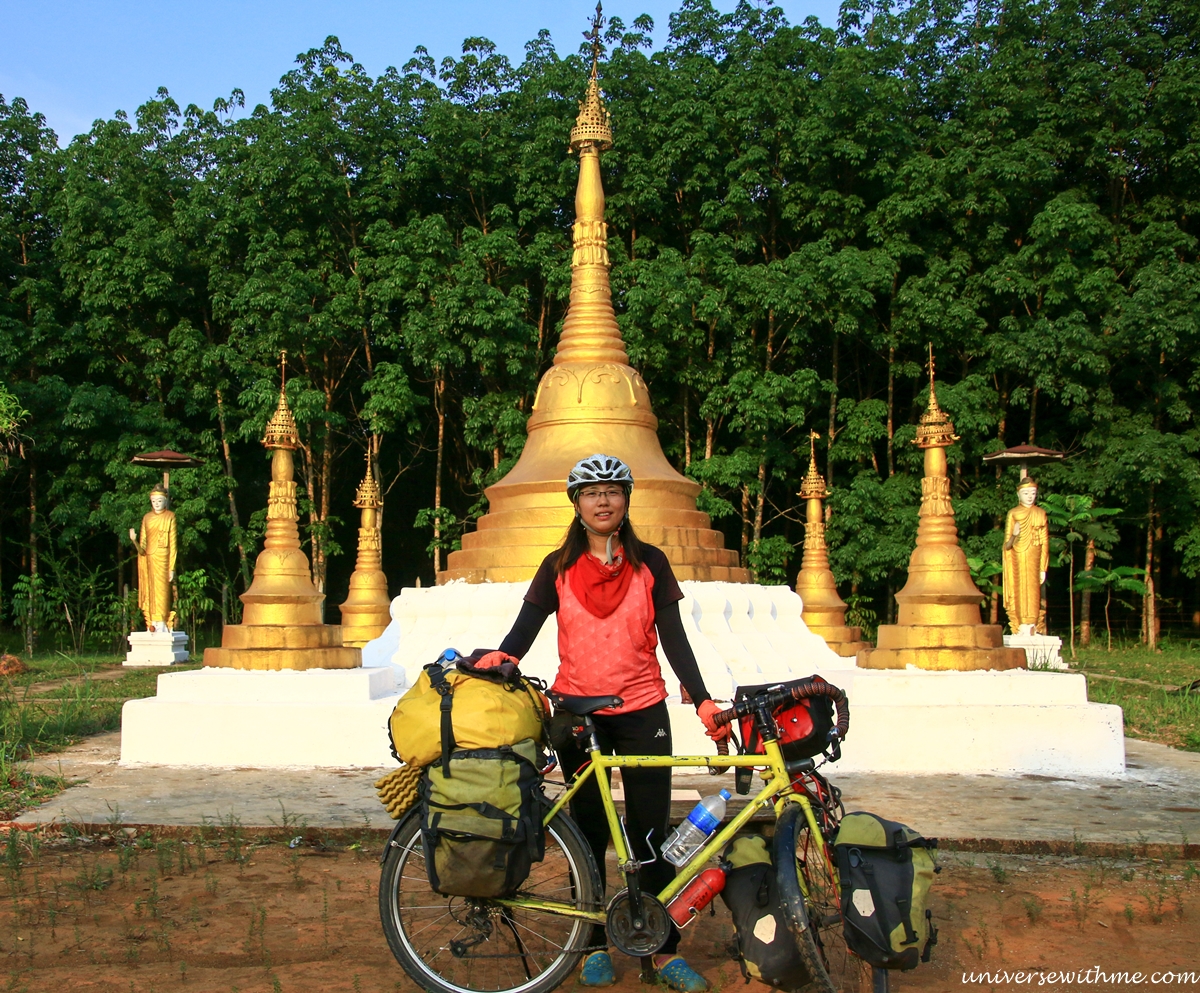 (Myanmar) Most smiling country